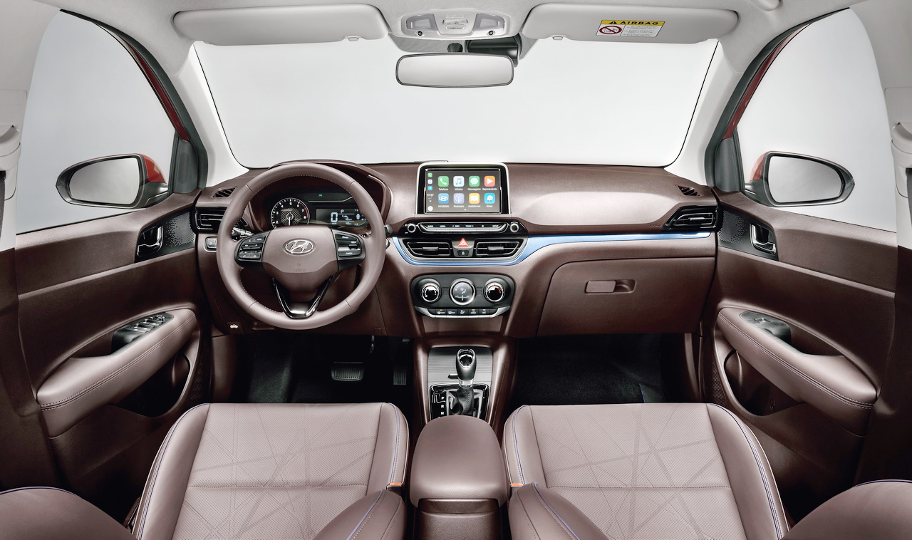 interior novo hb20 2025